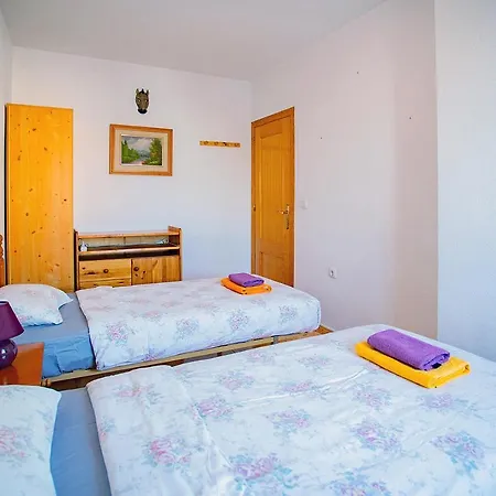 125 - Alicante تورّيفيِخا